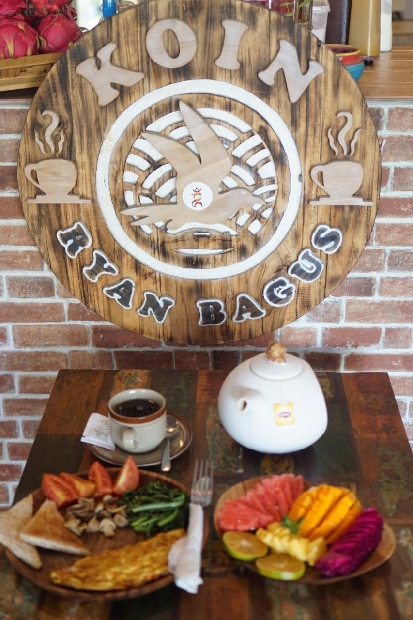 Ryanbagus Guest House Canggu Esterno foto